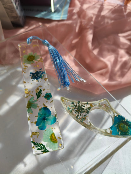 Marque page resine turquoise et or